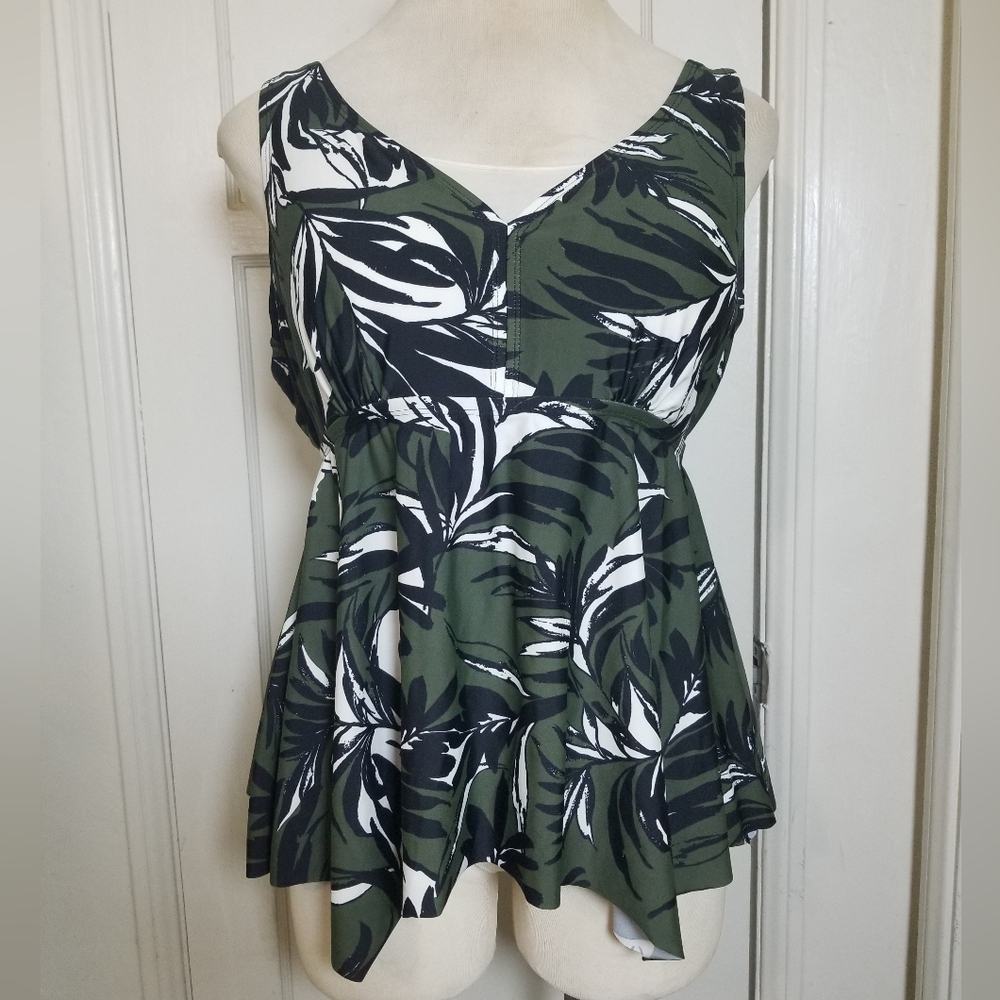 KONA SOL 20W olive Army Green Black Tankini Top